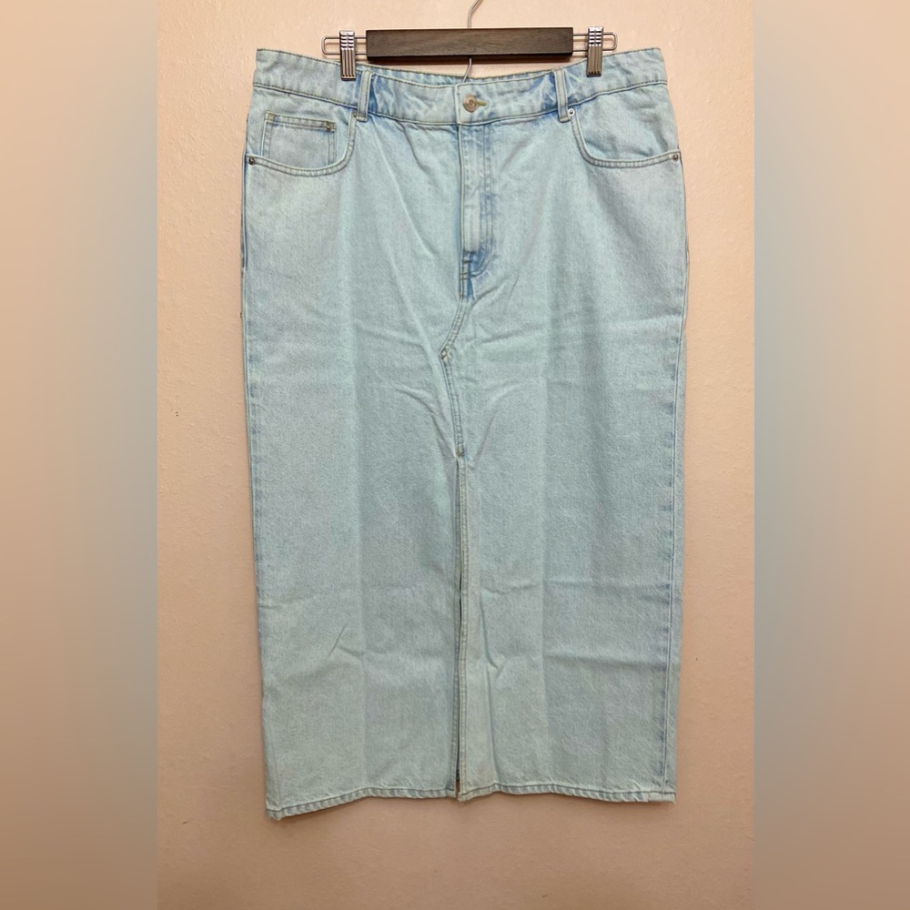 H&M DENIM MIDI SKIRT